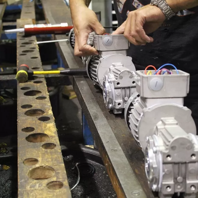Gear motors by Bauer GMC in Mississauga Ontario
					width=